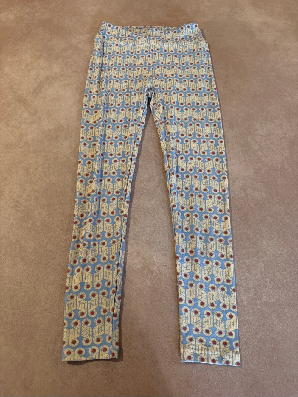 LulaRoe Patterned Leggings • size one size